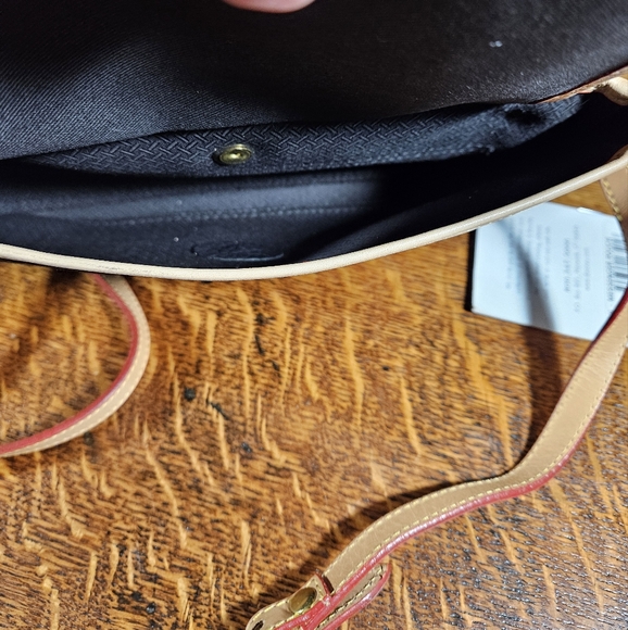 Dooney & Bourke Cabriolet Canvas Crossbody Clutch Vintage NWT - Picture 6 of 11